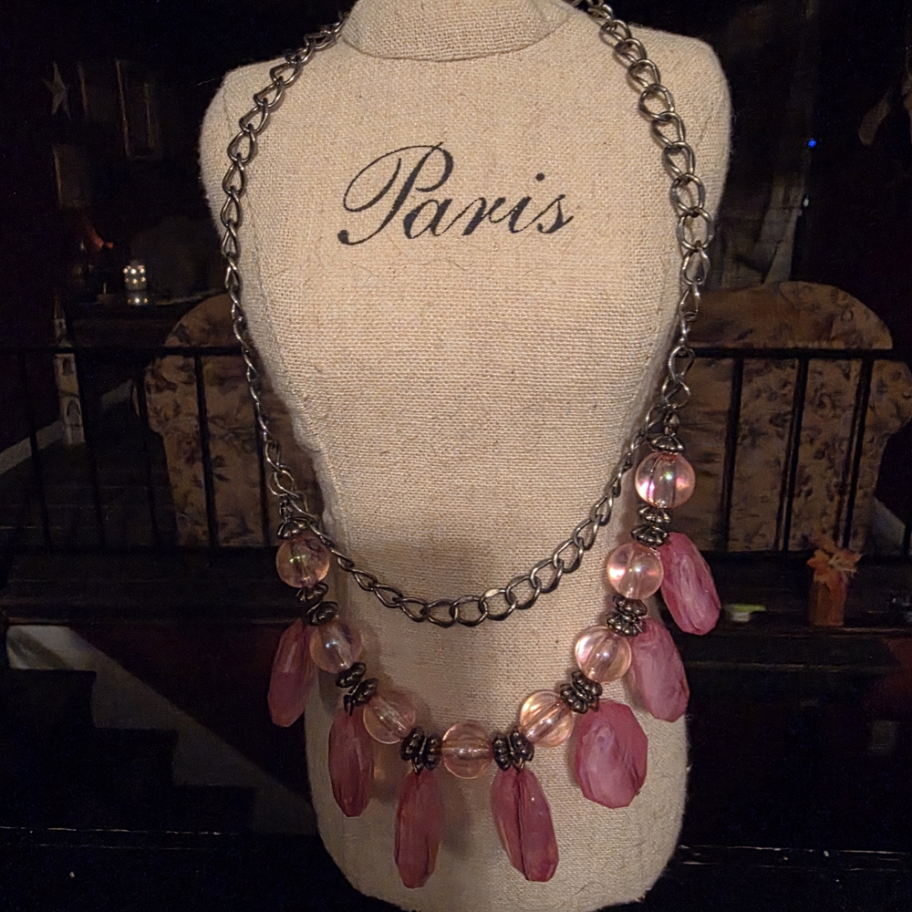 Elegant Pink and Silver Necklace